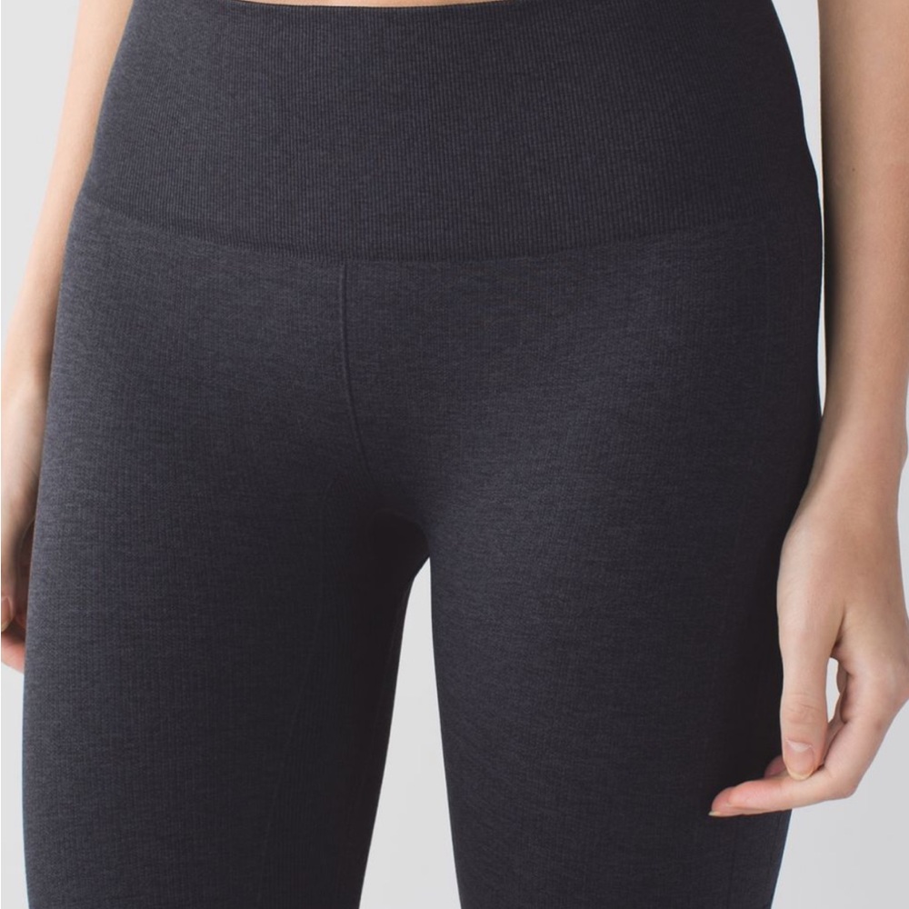 Lululemon In The Flow Crop - Picture 4 of 5